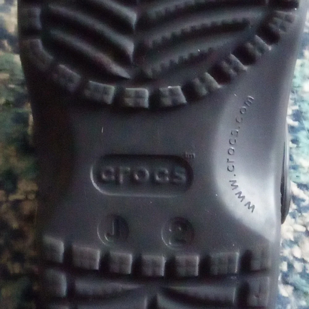 Crocs - Picture 2 of 2